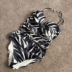 NWOT-Anne Cole Tropical Print Swimsuit